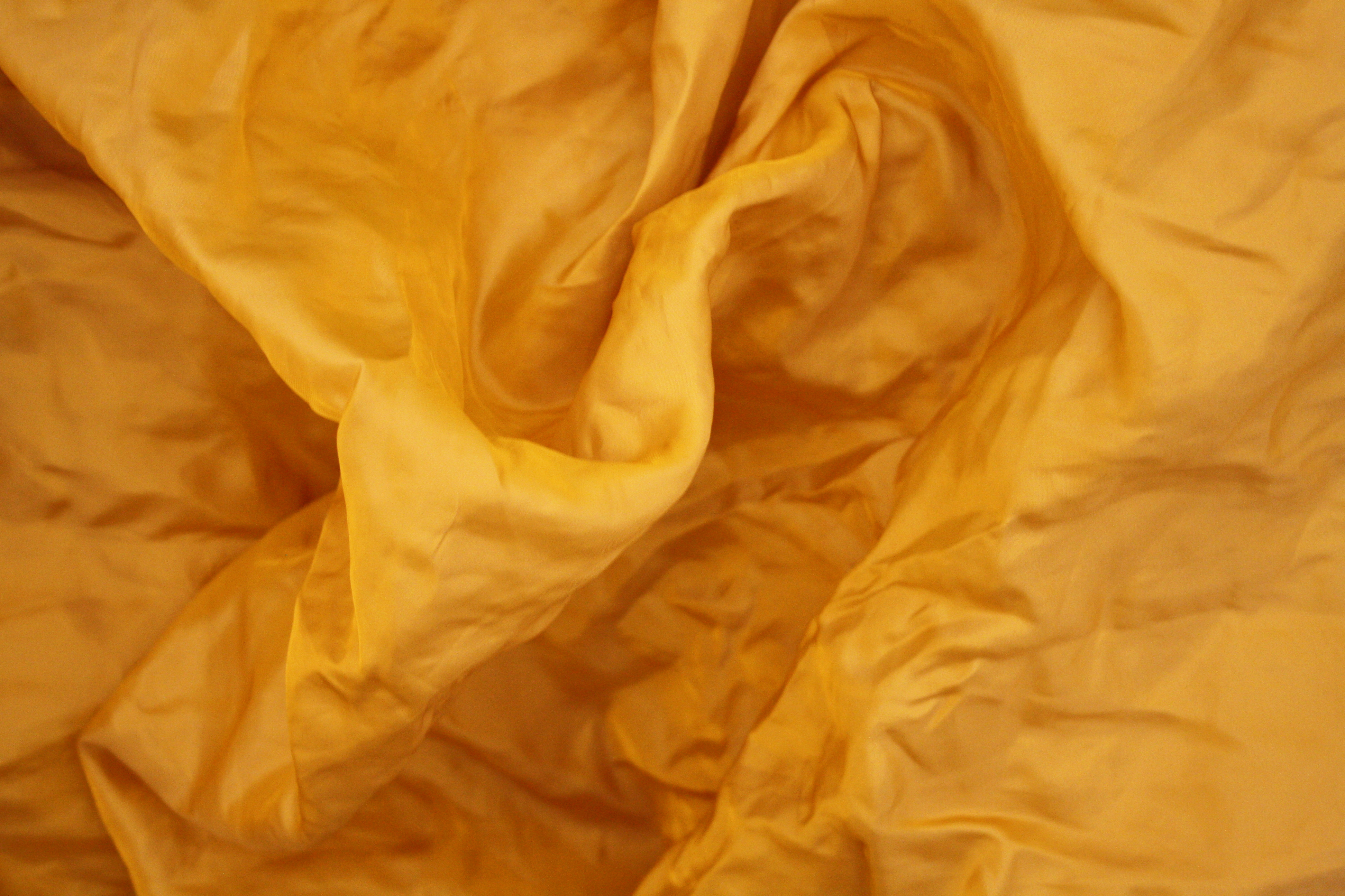 24 Carat Gold Sheets, design  Federico Buccellati _ Design Week 2017, Milan